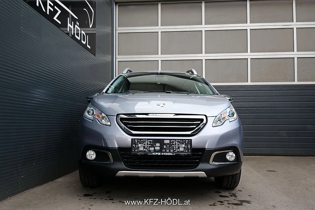 Peugeot 2008 1,2 PureTech 110 S&S Aut. Allure Image 3